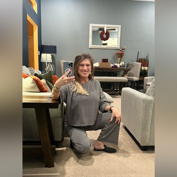 Meet your Posher, Kandy - Picture 5 of 7